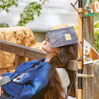 新生代小生隐婚生子传闻，本人沉默不回应，一个月持续发酵